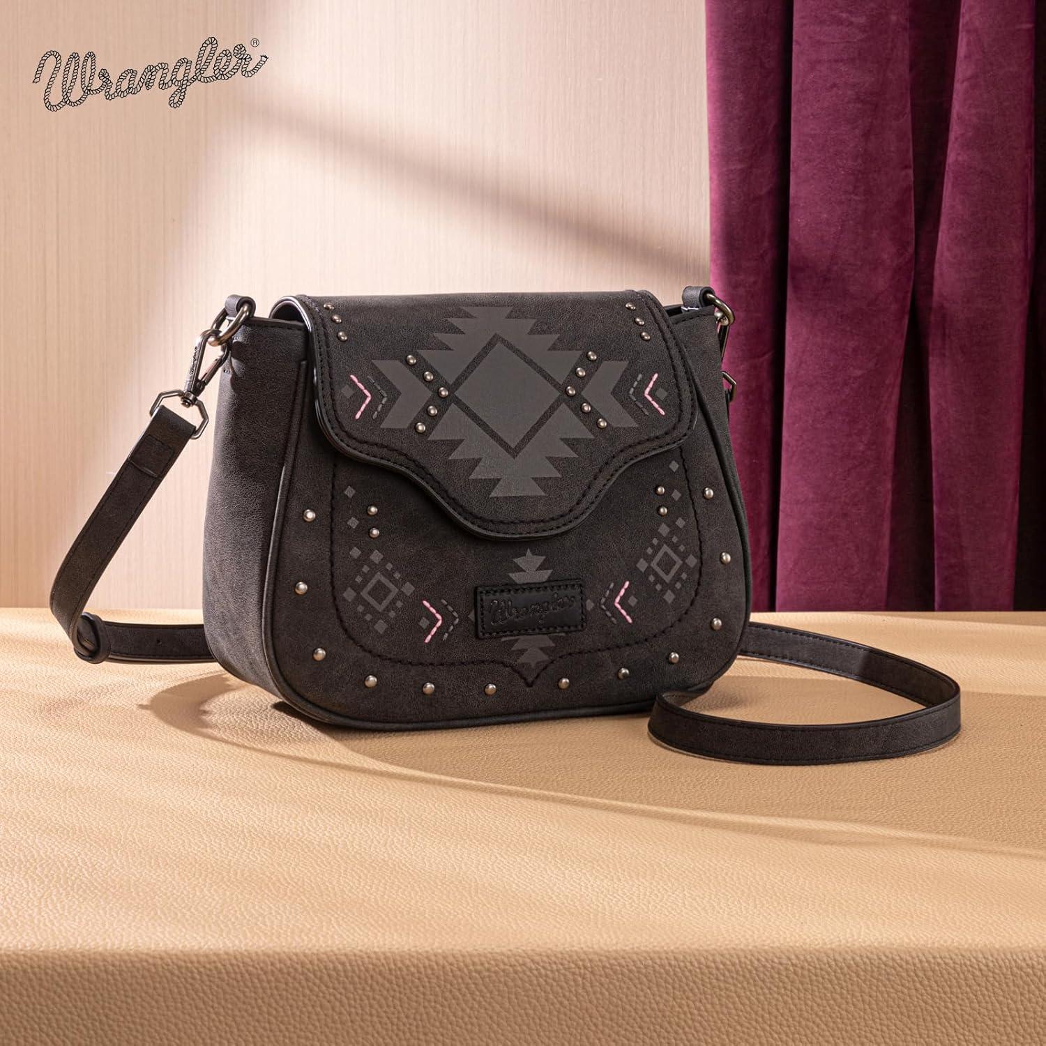imageWrangler Western Flap Crossbody Bag for Women Designer Purses Shoulder BagBlack