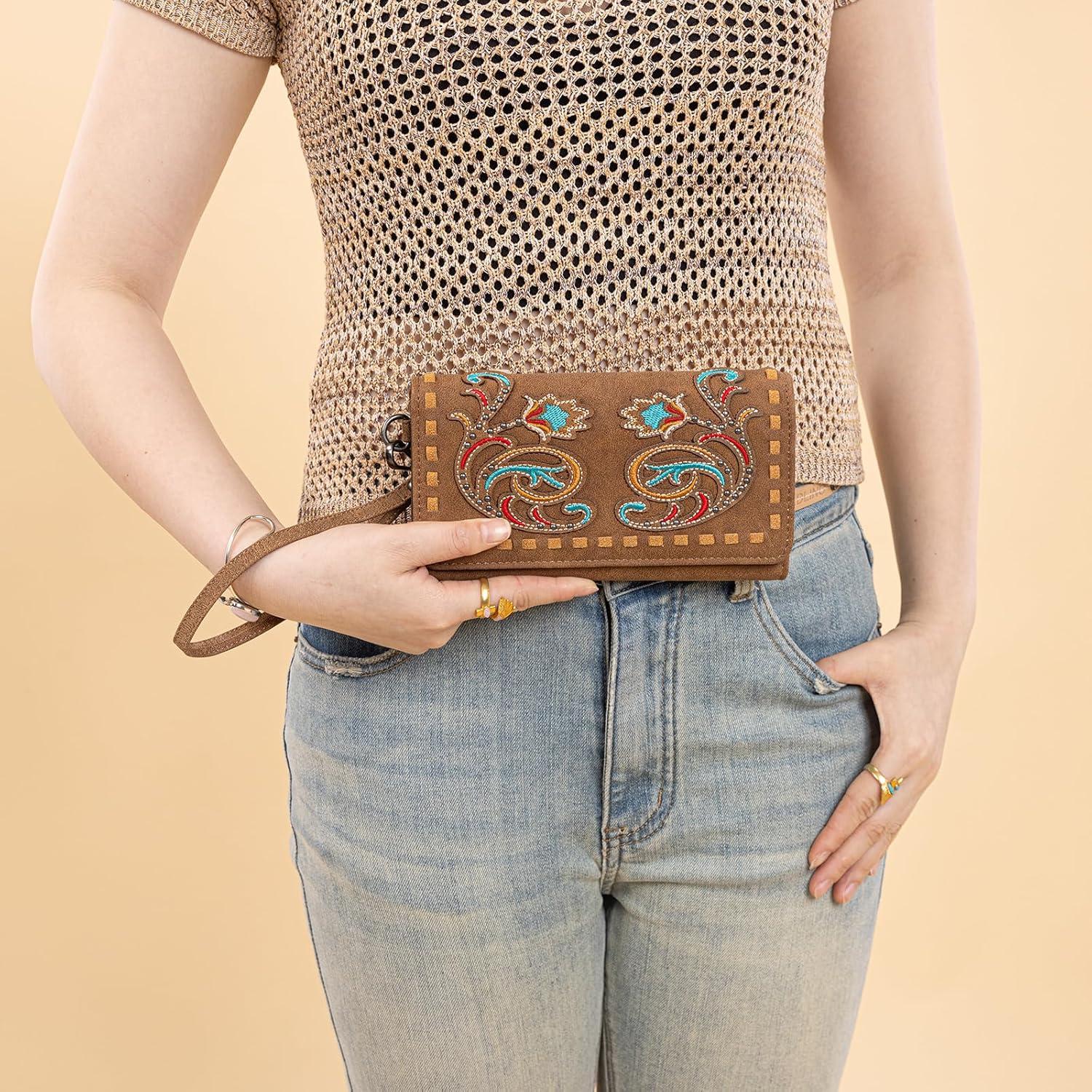 imageMontana West Wristlet Wallets for Women Western Trifold Wallet Purse with Card Holder MW1340W002BKBrown