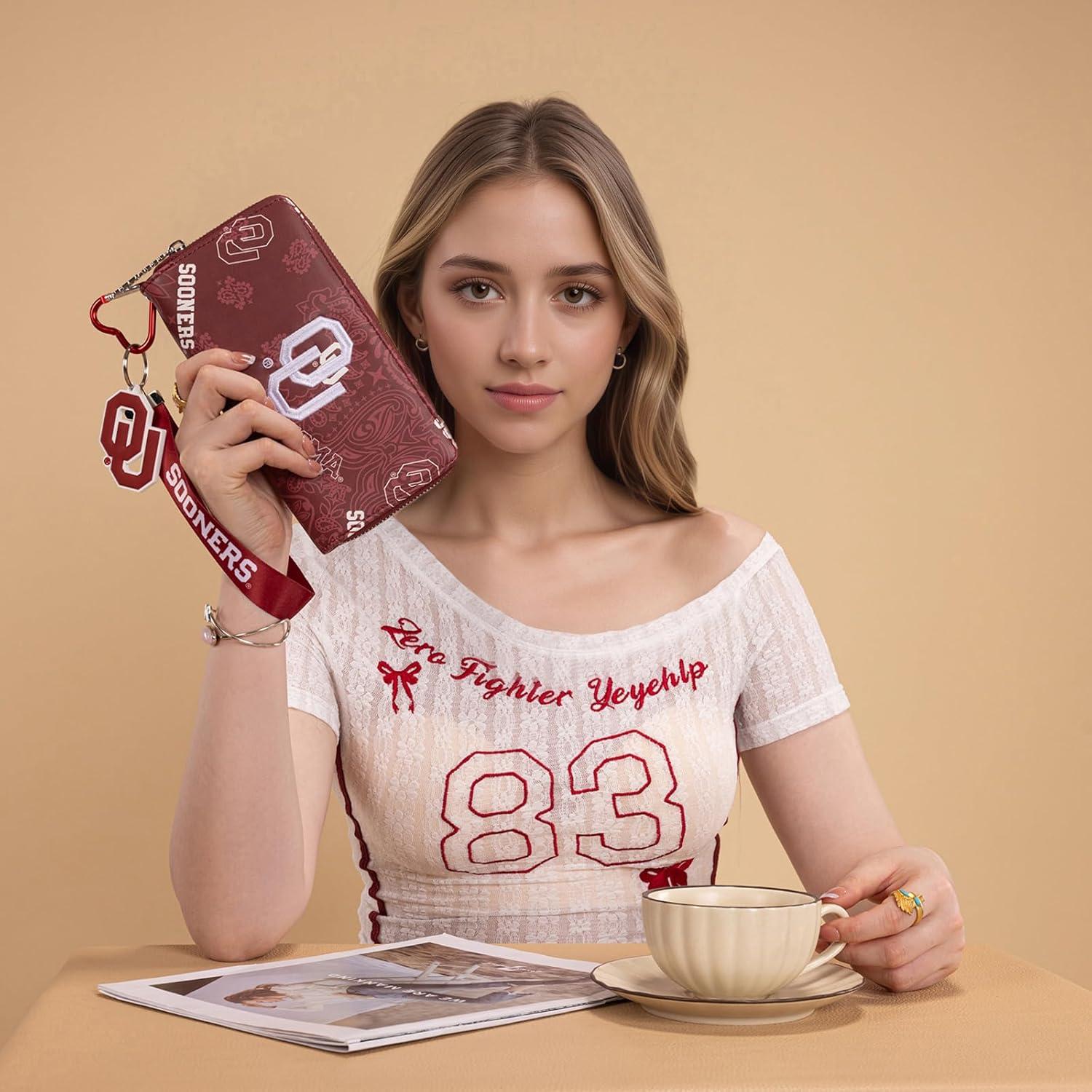 imageMontana West NCAA Team Officially Licensed Wristlet Purse for Women Stadium Wristlet Clutch with Keychain Small Game DayOured