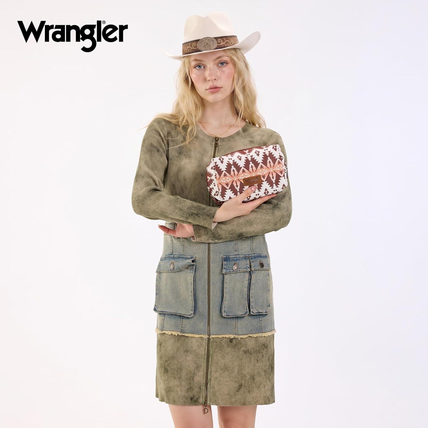 imageMontana West X Wrangler Travel Makeup Bag Portable Cosmetic Bag Makeup Pouch for Women Large Capacity Toiletry BagCoffee